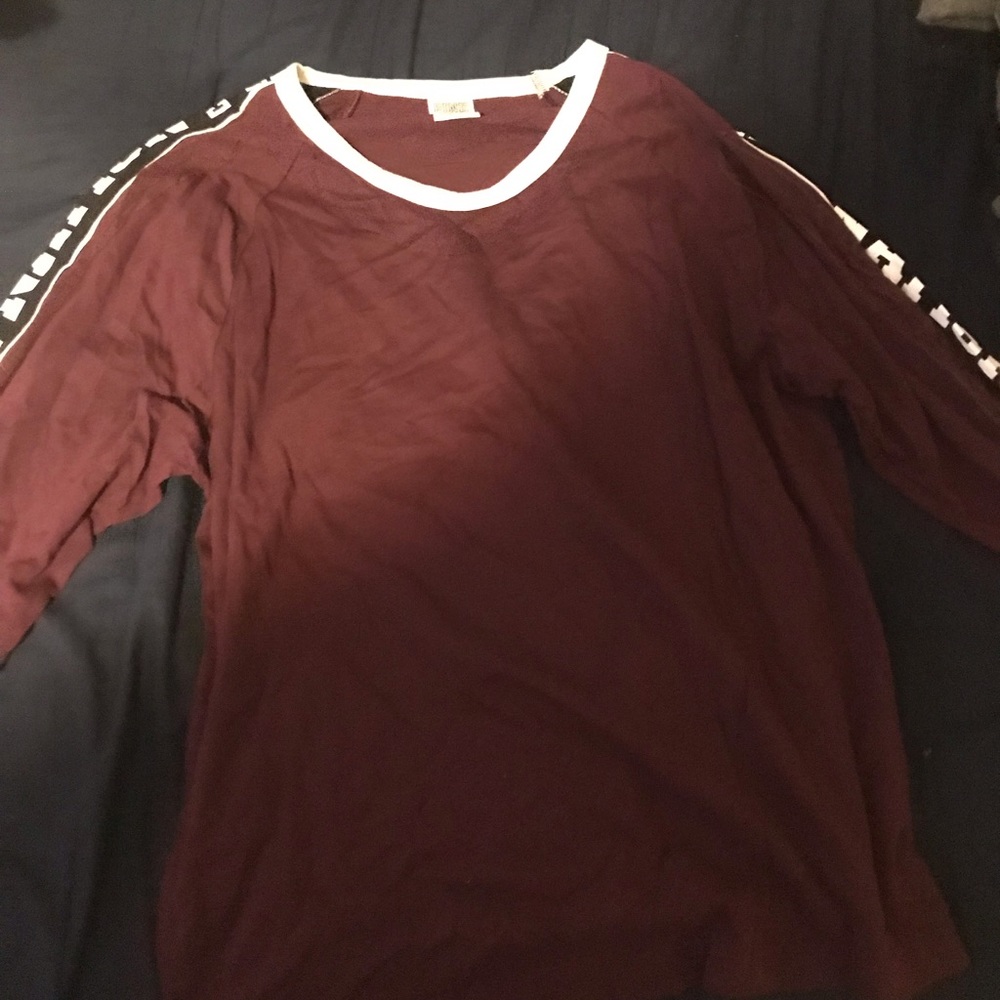 2  LONG SLEEVE VSPINK TEES SZ L.